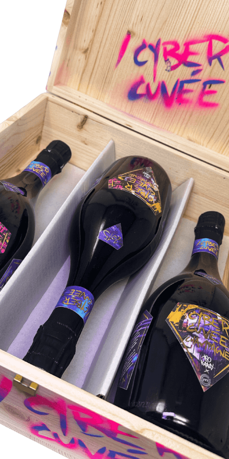 cyber-box-champagne-cassetta-legno-con-3-bottiglie-e-contenuto-speciale