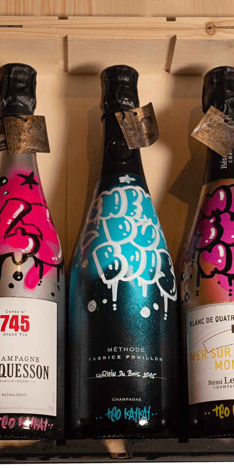 cassetta-legno-con-3-champagne-by-teo-kaykay