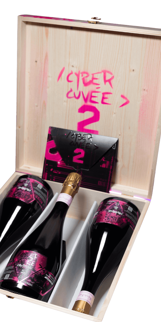 cyber-box-mission-2-champagne-preordine-cassetta-legno-con-3-bottiglie-e-contenuto-speciale